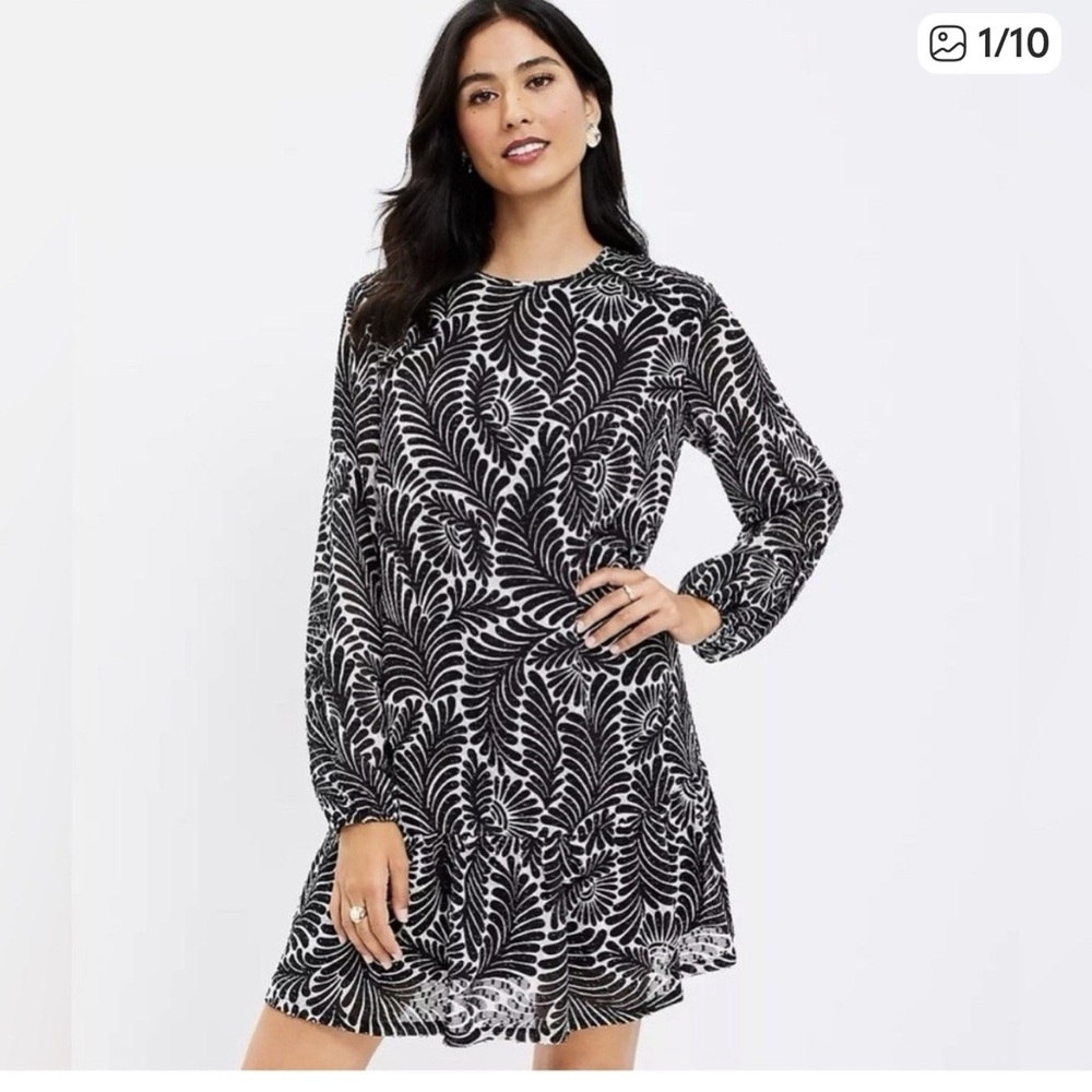 LOFT Monochrome Fern Pattern Dress